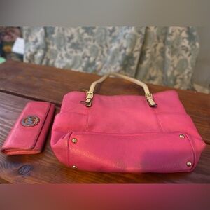 Michael Kors East West Purse & Matching Wallet